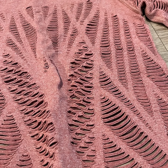 Alo Yoga Top - Picture 2 of 3